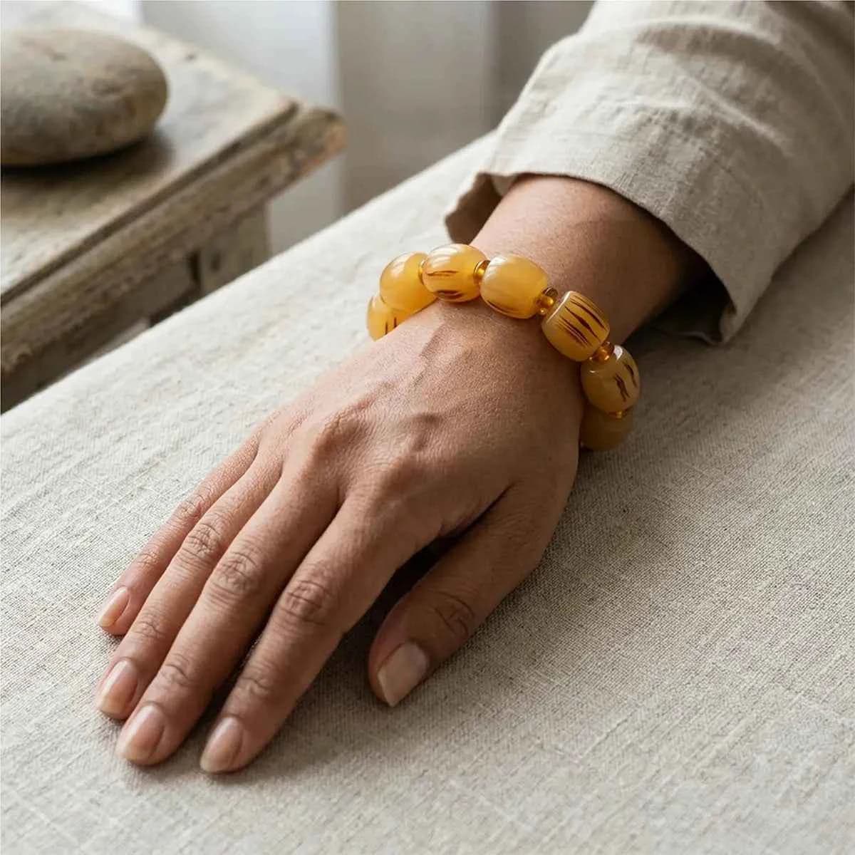 Mariam Jasper Bracelet - With Certificate view 4